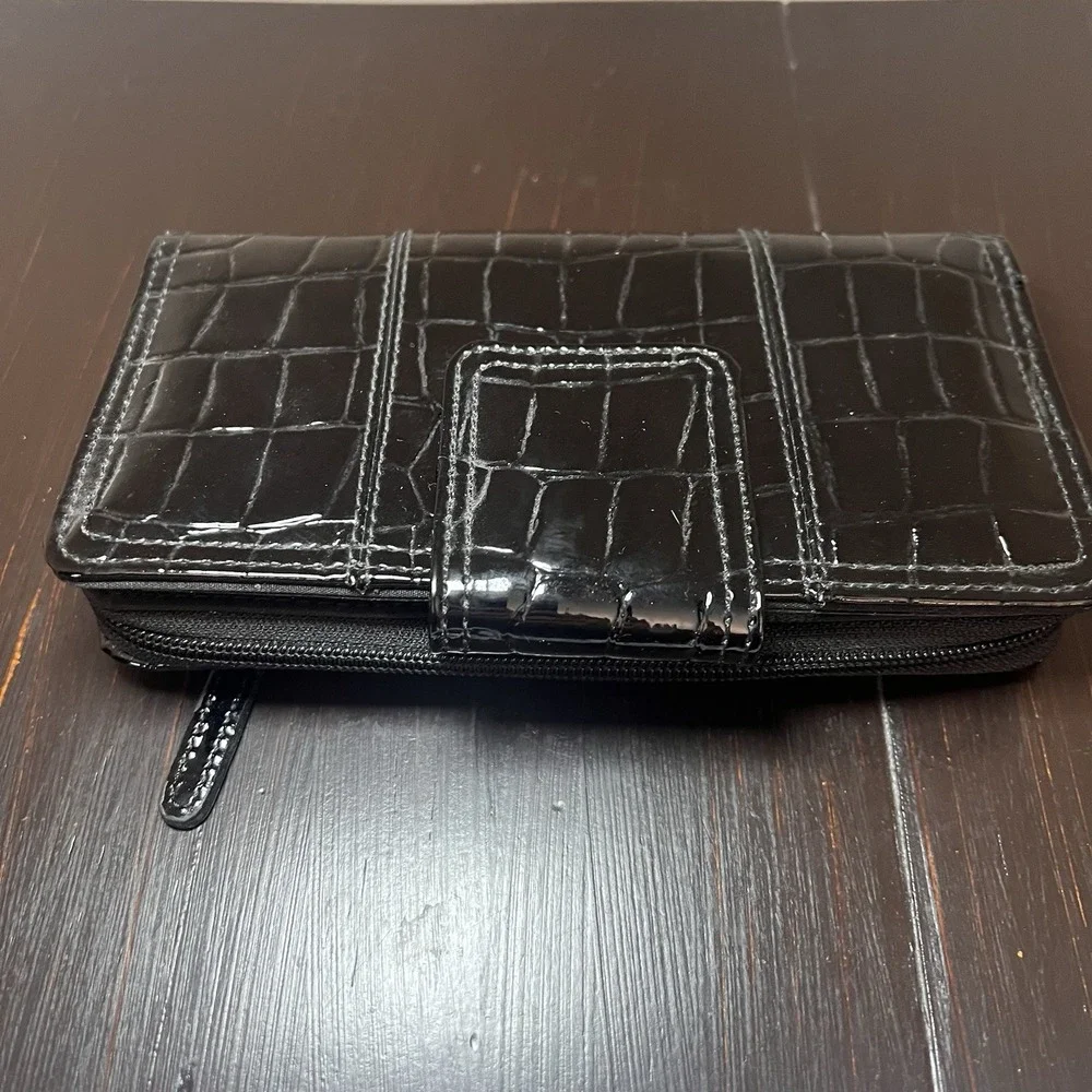 Relativity NWT Black Patent Croc Zip Around Tab Wallet Bi-fold
